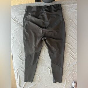 POP Fit black full length leggings.  Panel on the back lower leg sheer.  3XL
